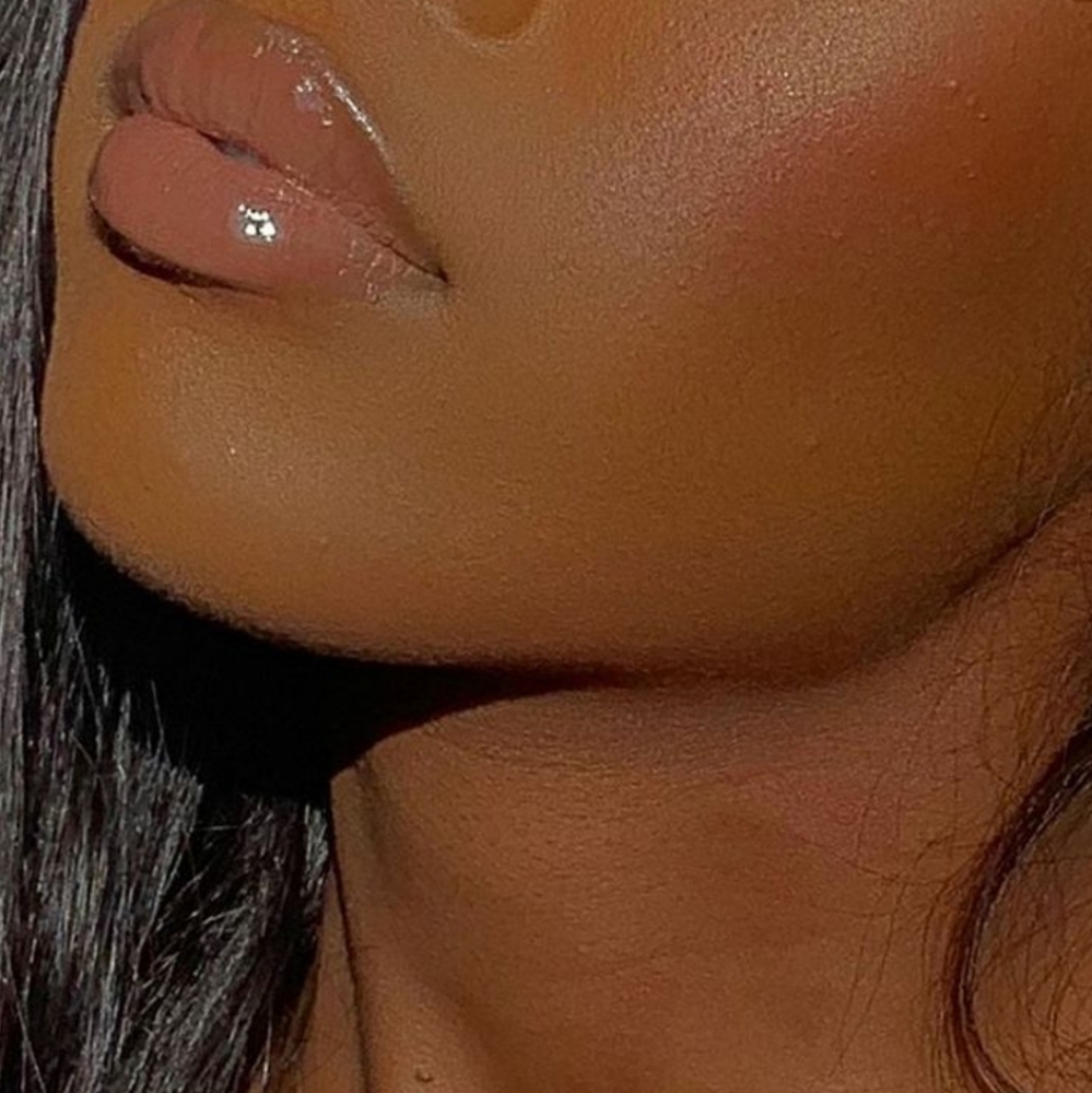 ❇️🧚‍♀️BARE Lorac DISCONTINUED Sheer Silk Lip Gloss NWT